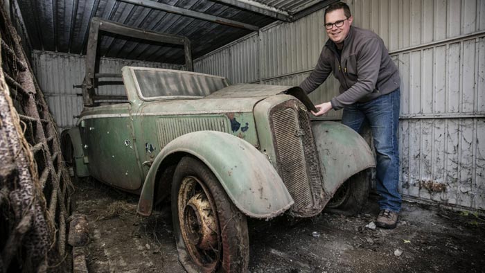 Oldtimer DKW 1938 met Tijs Michiels