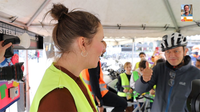 Schepen Vicky Van Marcke op de rollen