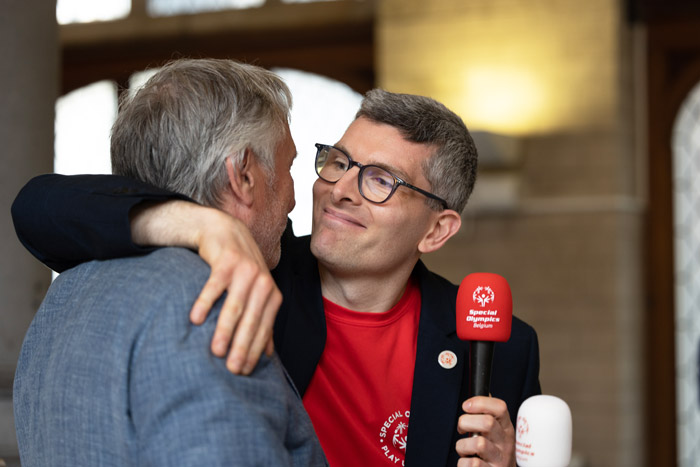 Piet-Den-Boer-en-Maarten-Poels-op-het-stadhuis-van-Mechelen