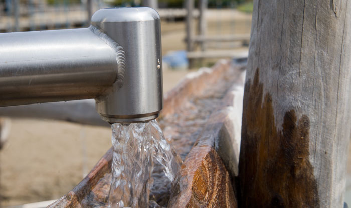 Prachtige waterspeeltuin geopend in De Nekker