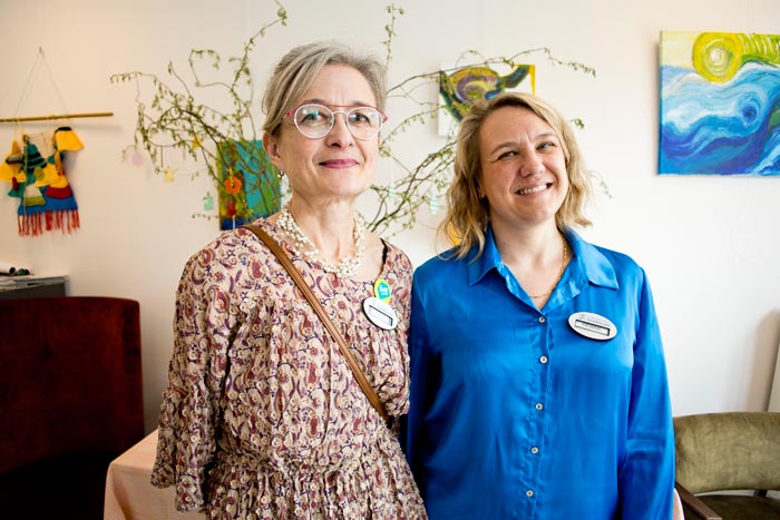 WZC Roosendaelveld in de stad Mechelen voor personen met dementie. met medewerker en Directeur Roosendaelveld Debbie Bruyndonckx