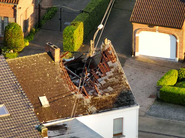 Zware impact op huizen en bewoners na doortocht zware storm door Mechelen